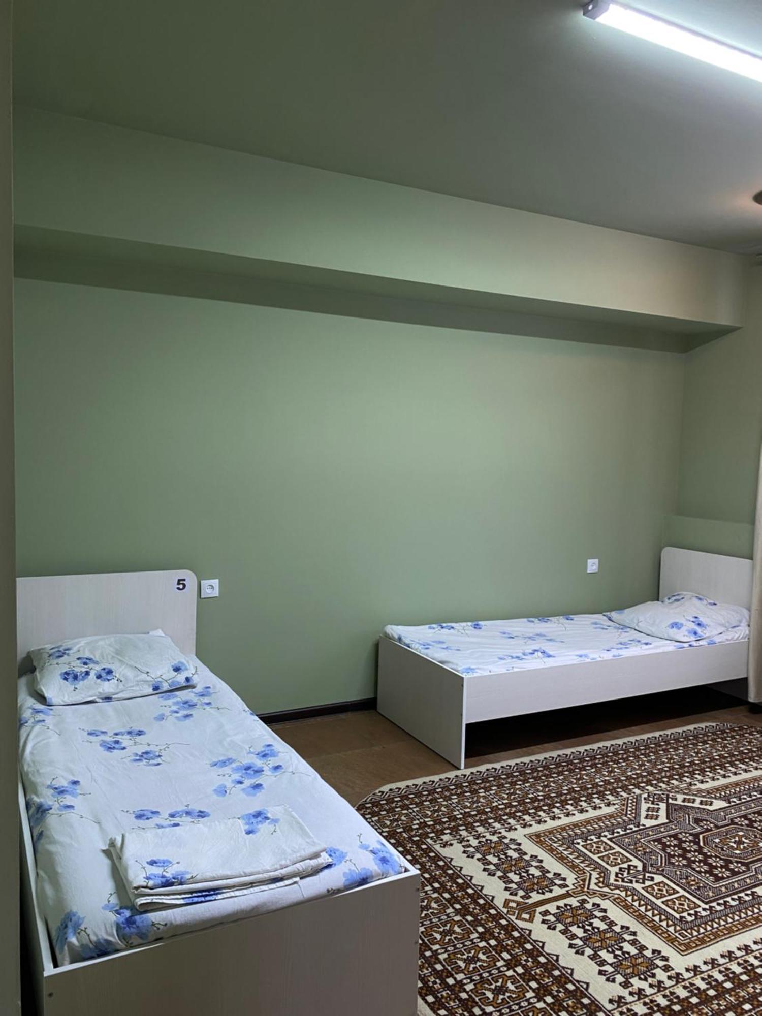 Mang'O Hostel อัคเทา ภายนอก รูปภาพ