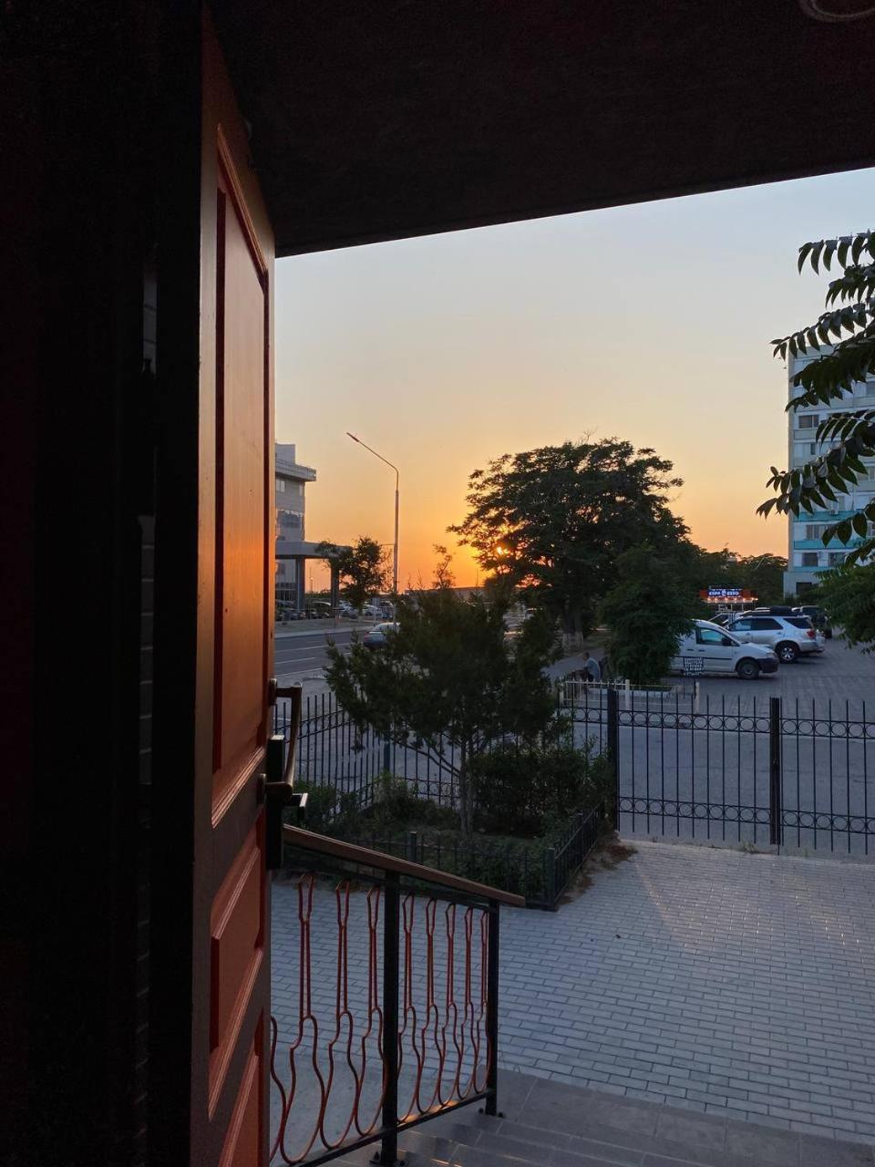 Mang'O Hostel อัคเทา ภายนอก รูปภาพ