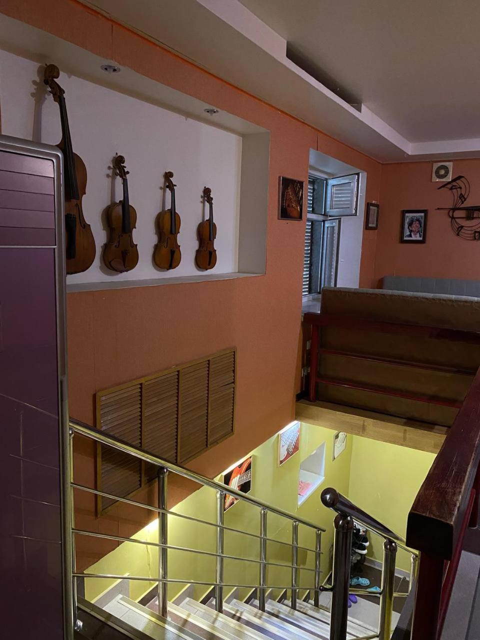 Mang'O Hostel อัคเทา ภายนอก รูปภาพ