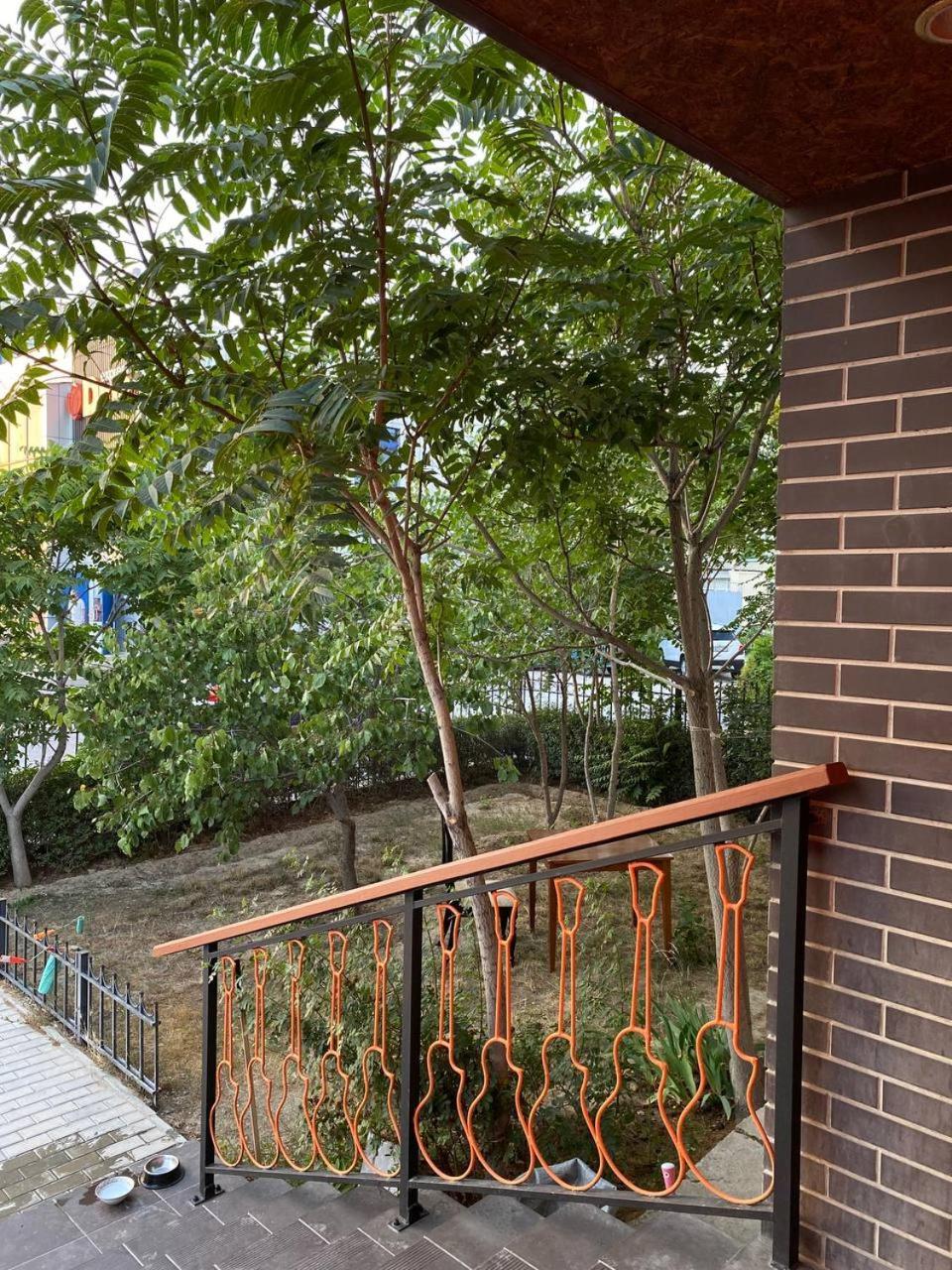 Mang'O Hostel อัคเทา ภายนอก รูปภาพ